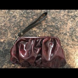 Simply Vera wristlet